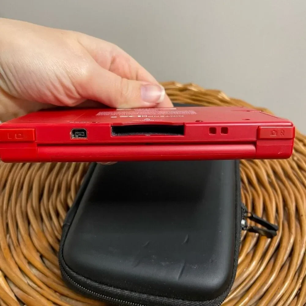 Nintendo DS Red Handheld Console System W/ Case CYR-001 US Tested, Works‎